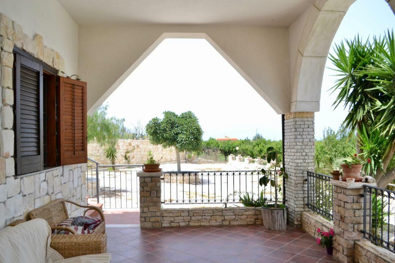 Villa Rosa - Ai Piedi Dell'Etna بروكولي المظهر الخارجي الصورة